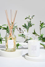 Load image into Gallery viewer, Bliss Gift Set - Luxury Essential Oil Scented Candle and Reed Diffuser (Natural Reeds)